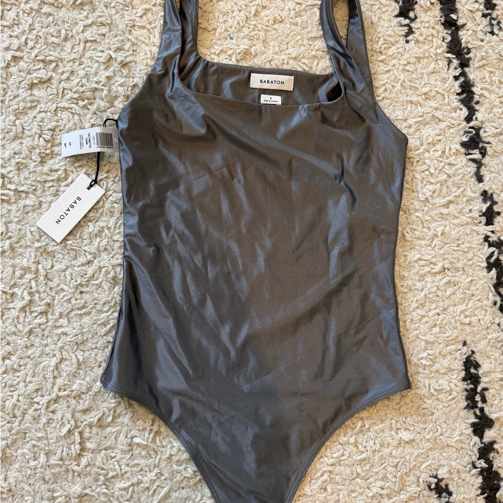 Aritzia Babaton bodysuit New